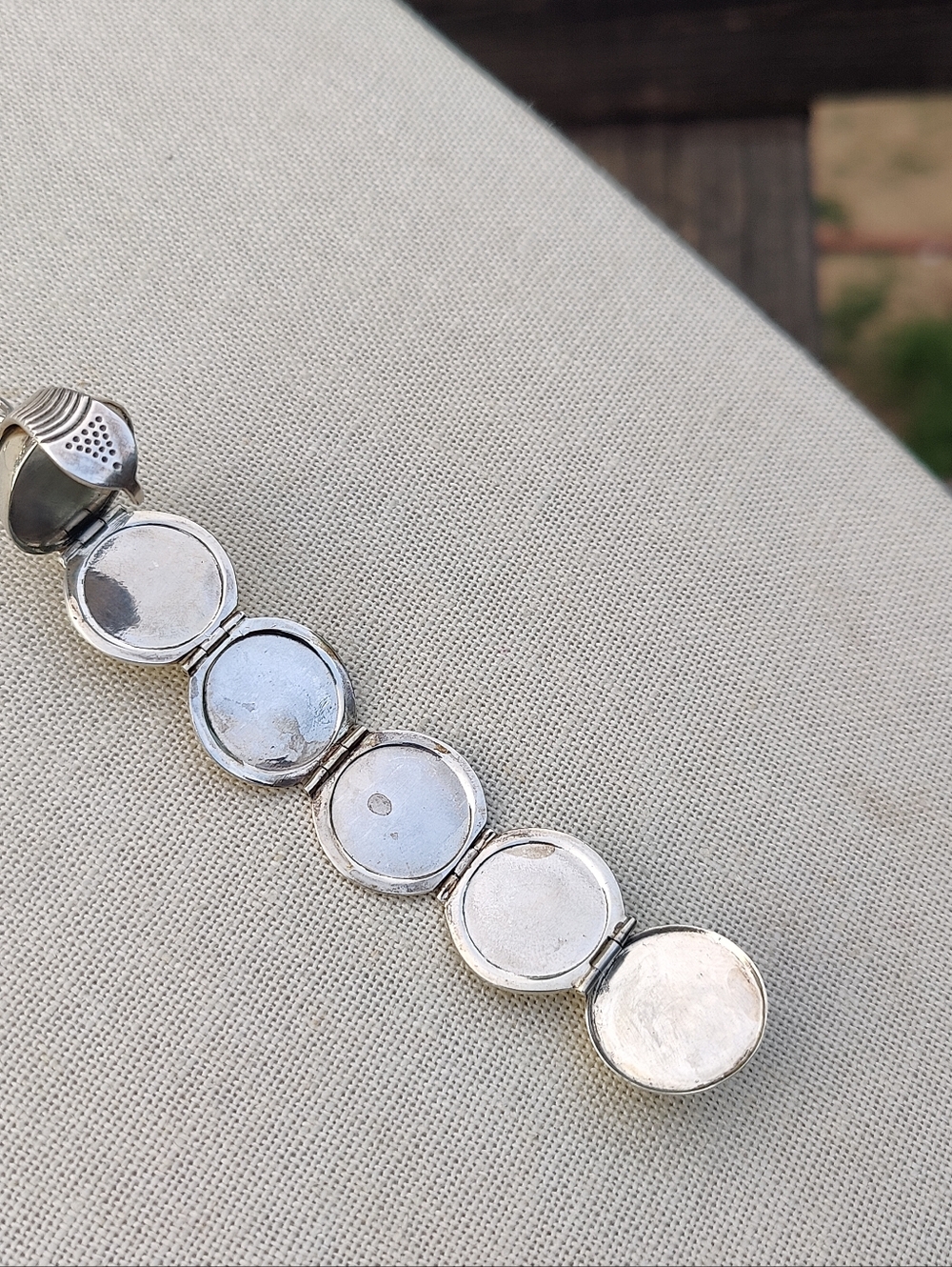 🔥 Vintage Sterling Silver Six Photo Ball Locket Pendant Necklace - Picture 6 of 8